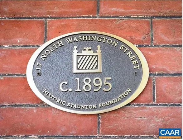 $595,000 | 17 North Washington Street, Staunton, VA 24401