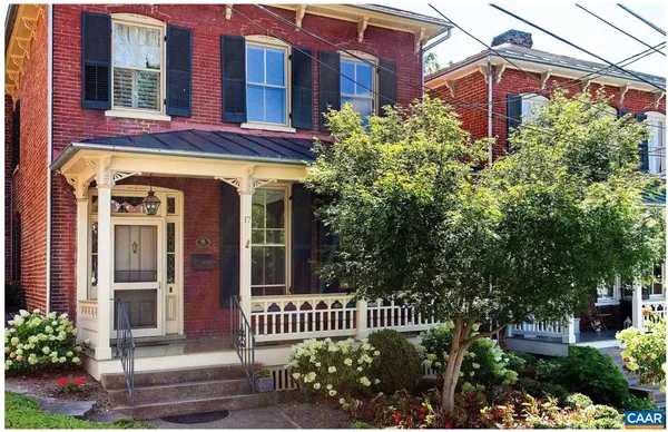 $625,000 | 17 North Washington Street, Staunton, VA 24401