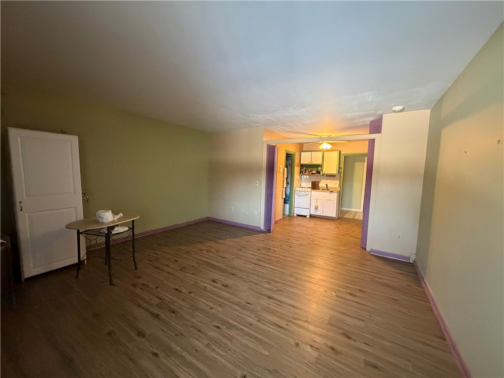 347 Main Road, Unit 103 Tiverton, RI 02878 - Photo 2 of 9