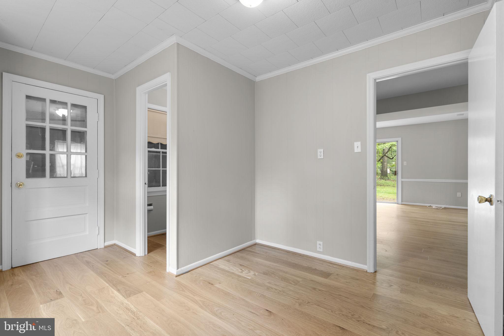 1585 Kimblewick Road Potomac, MD 20854 - Photo 29 of 60