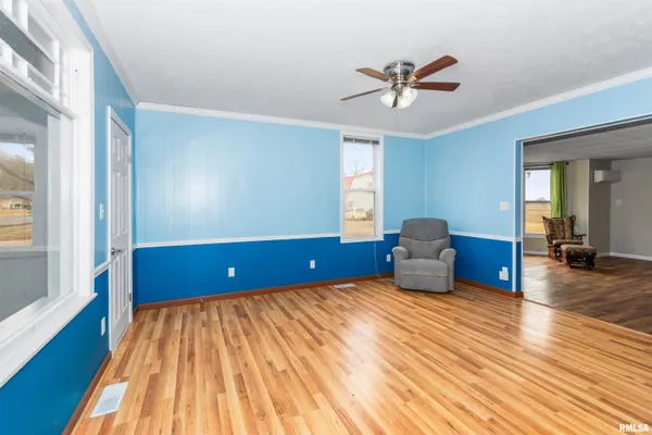 $175,000 | 102 South Eastern Avenue, Minier, IL 61759