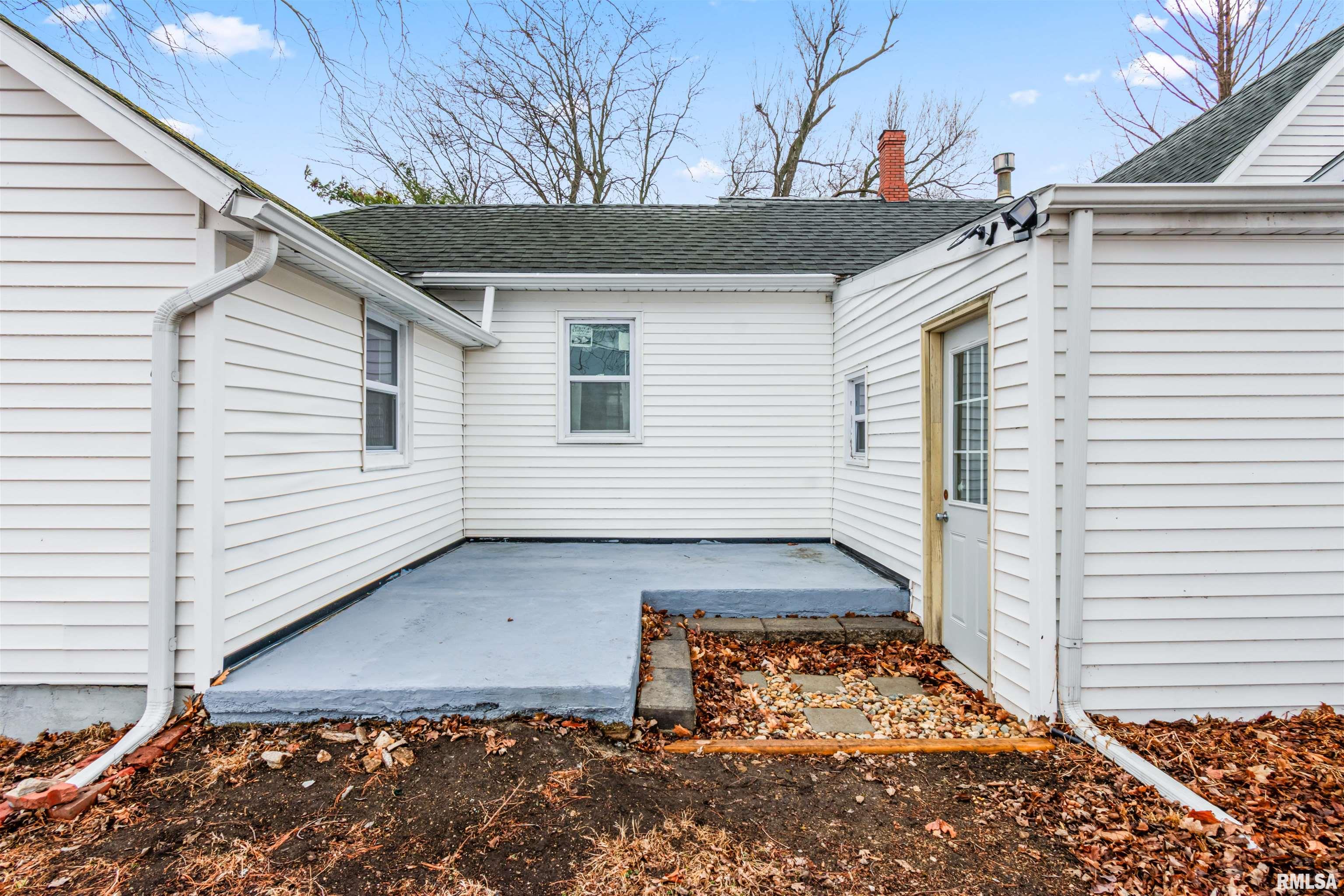 102 South Eastern Avenue Minier, IL 61759 - Photo 34 of 37