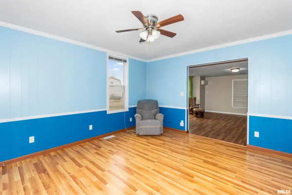 $175,000 | 102 South Eastern Avenue, Minier, IL 61759