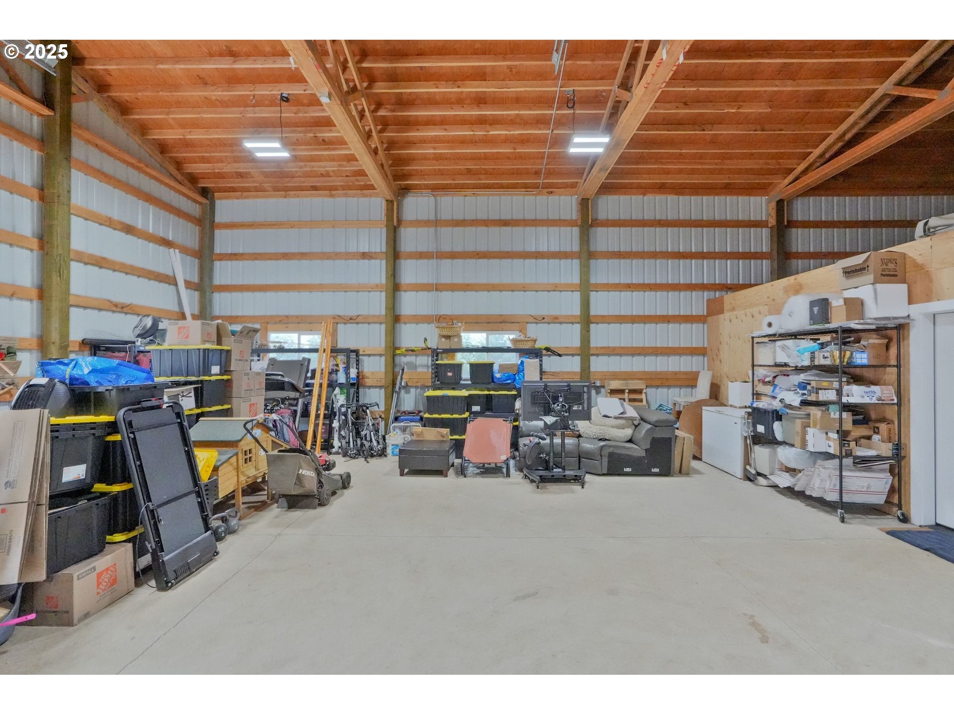 3341 Seminole Road Northeast Silverton, OR 97381 - Photo 33 of 48 Shop