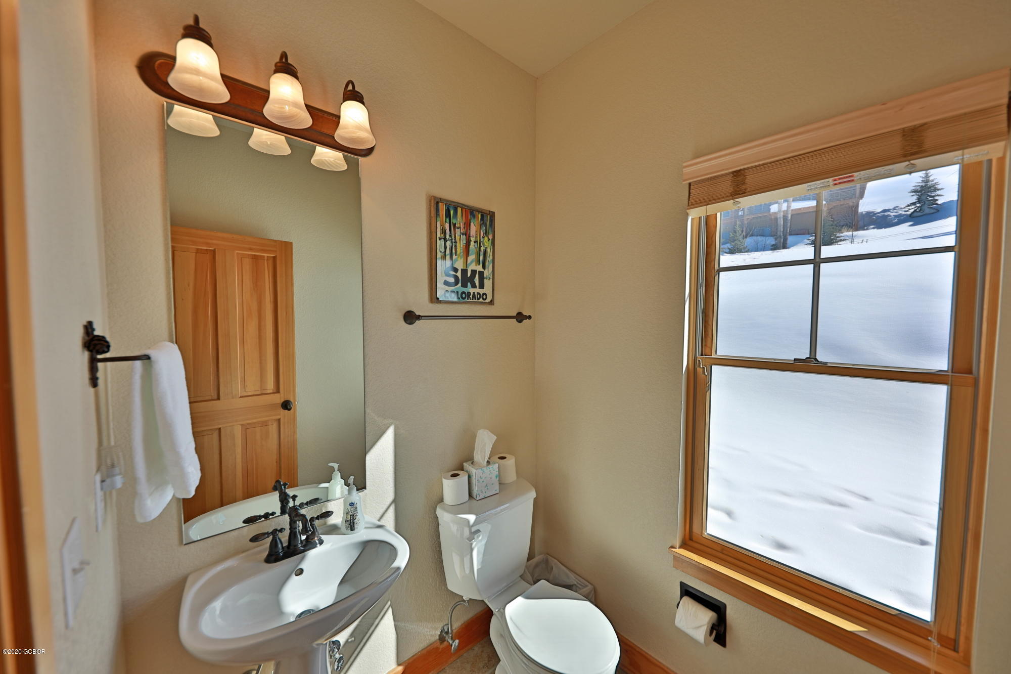90 Campfire Lane Fraser, CO 80442 - Photo 10 of 43 Powder Room
