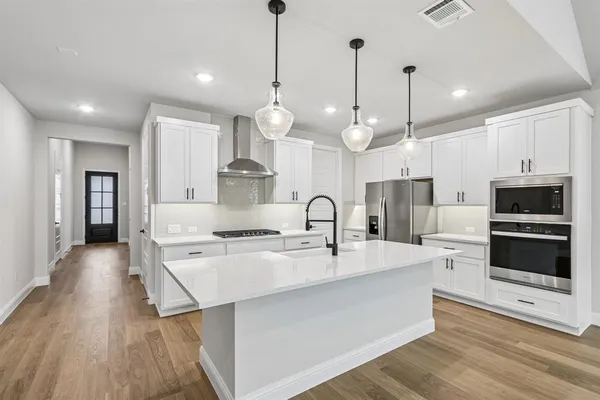 $3,100 | 716 Papyrus Drive, Justin, TX 76247