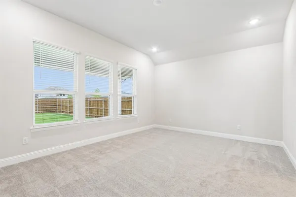 $3,100 | 716 Papyrus Drive, Justin, TX 76247