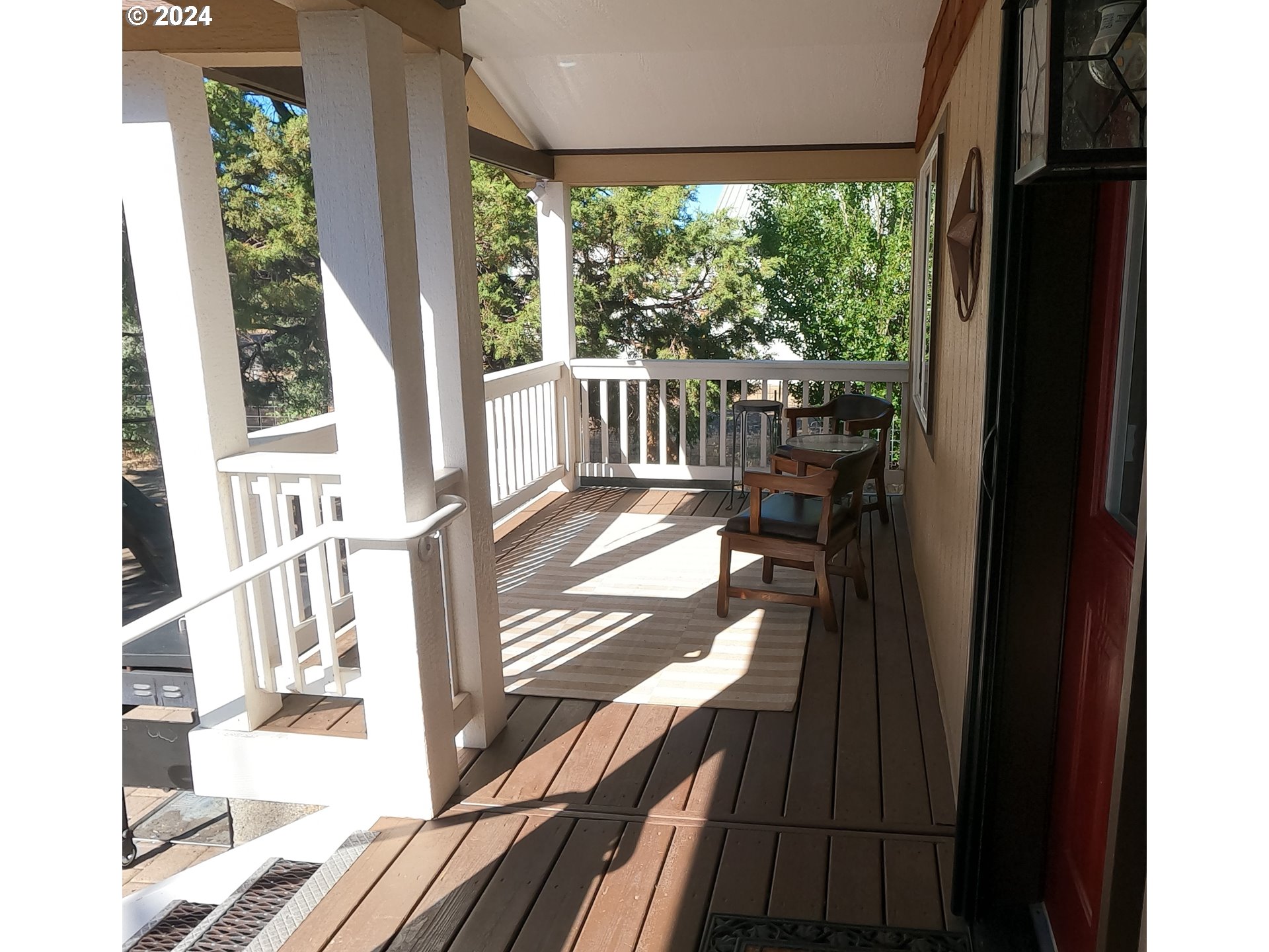 11175 Southwest Pixie Lane Culver, OR 97734 - Photo 4 of 33 a view of balcony and wooden floor