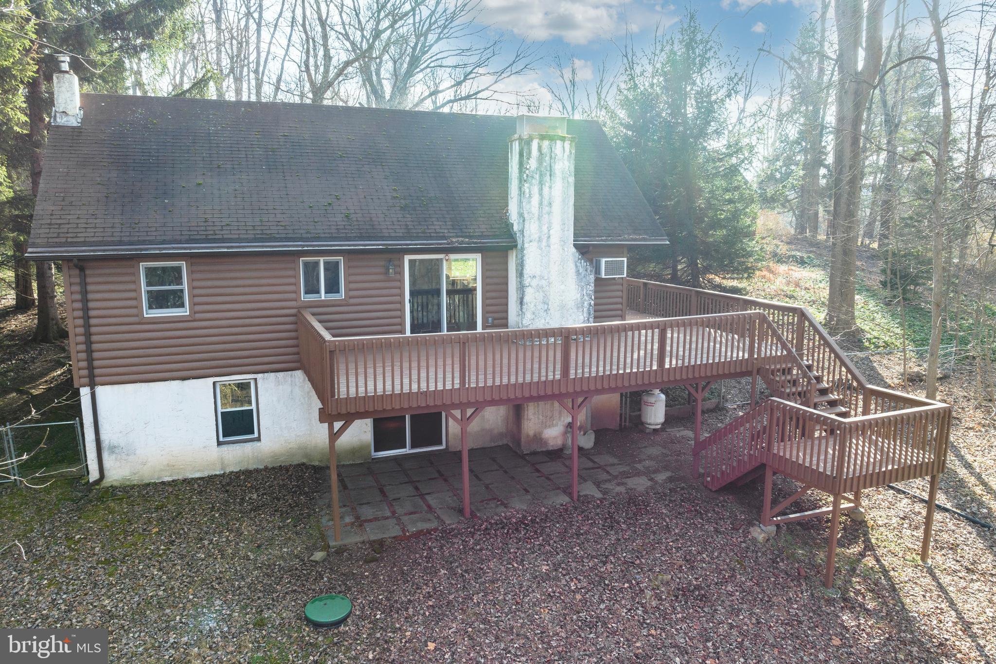 50 Lyndell Road Downingtown, PA 19335 - Photo 26 of 33 Expanded deck/rear patio
