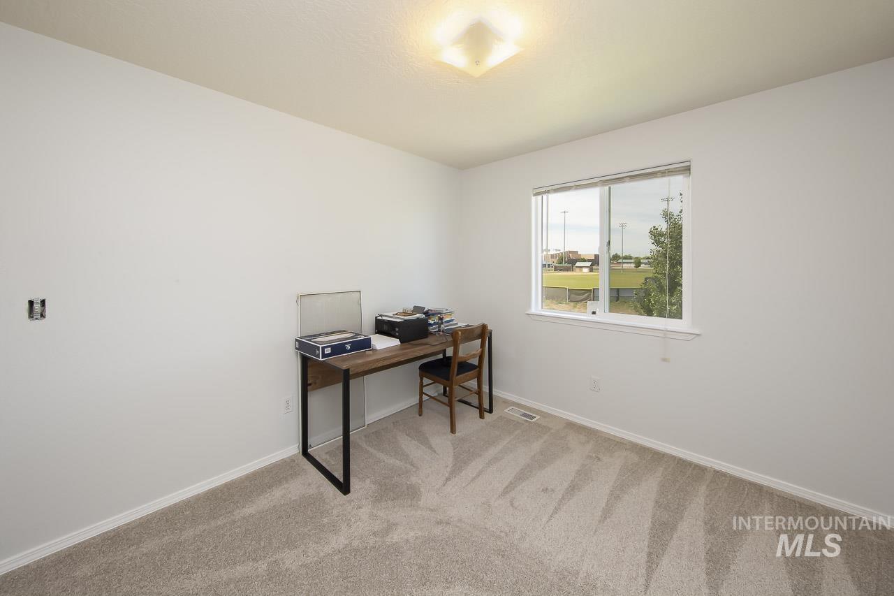 5008 Princeton Avenue Caldwell, ID 83607 - Photo 24 of 35