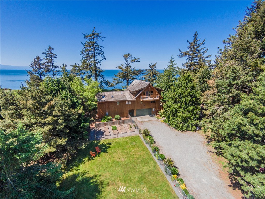 2095 West Beach Road Oak Harbor, WA 98277 - Photo 17 of 25 Gallery Image 17