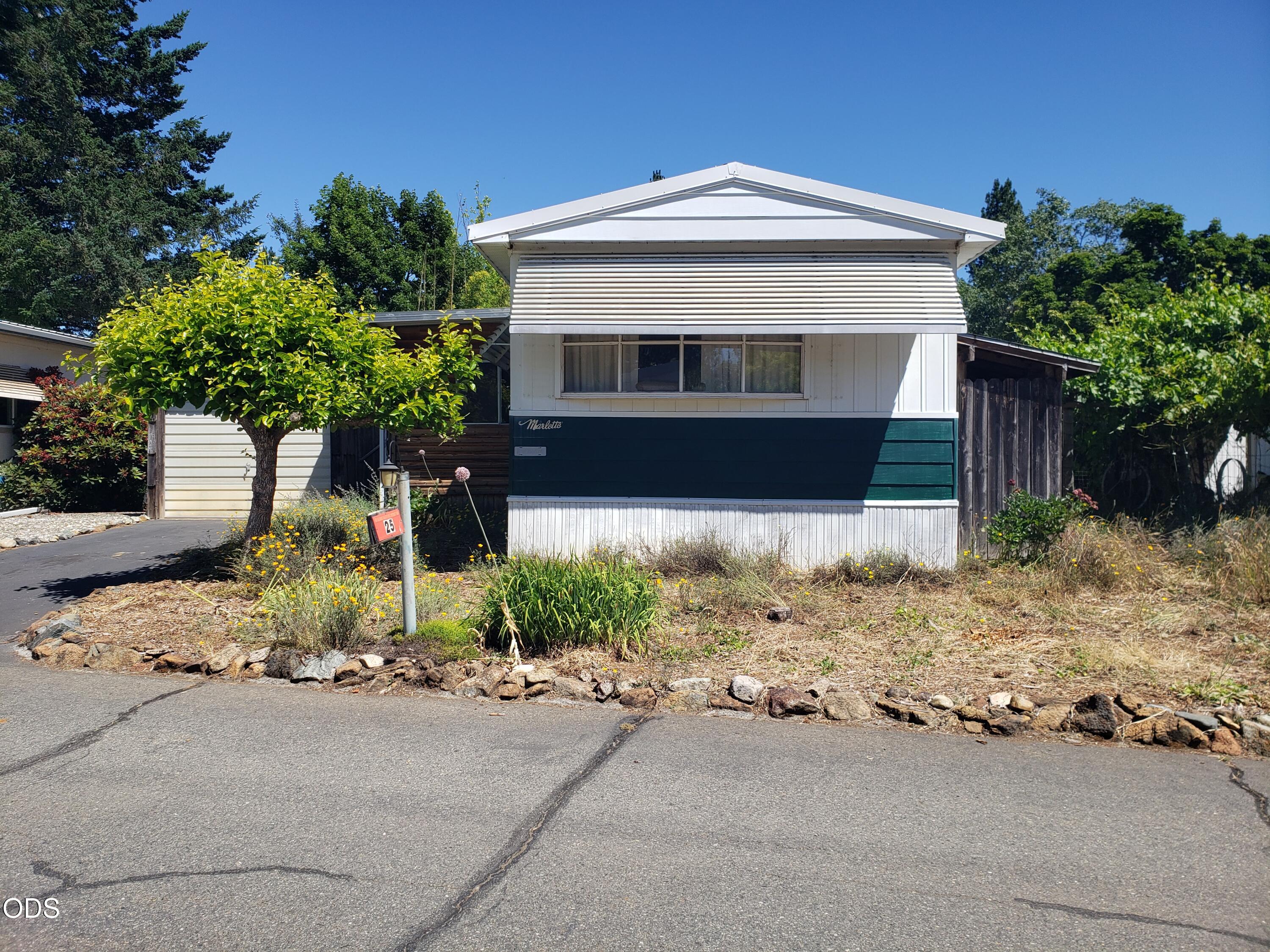222 Ollis Road, Unit 25 Cave Junction, OR 97523 - Photo 3 of 26
