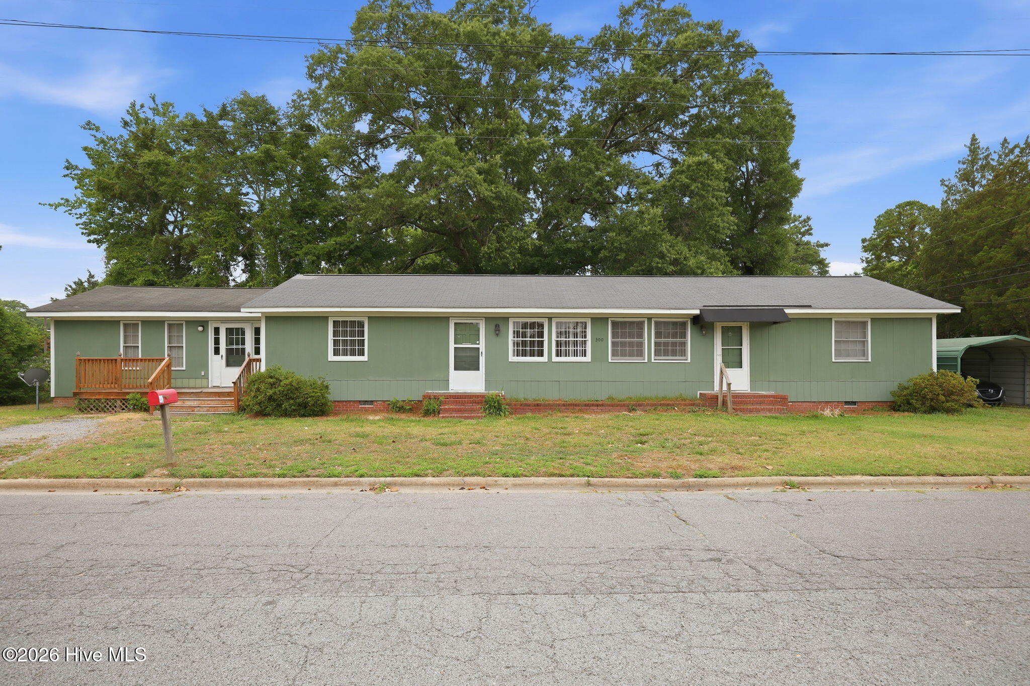 300 Cemetery Road Greenville, NC 27858 - Photo 2 of 50