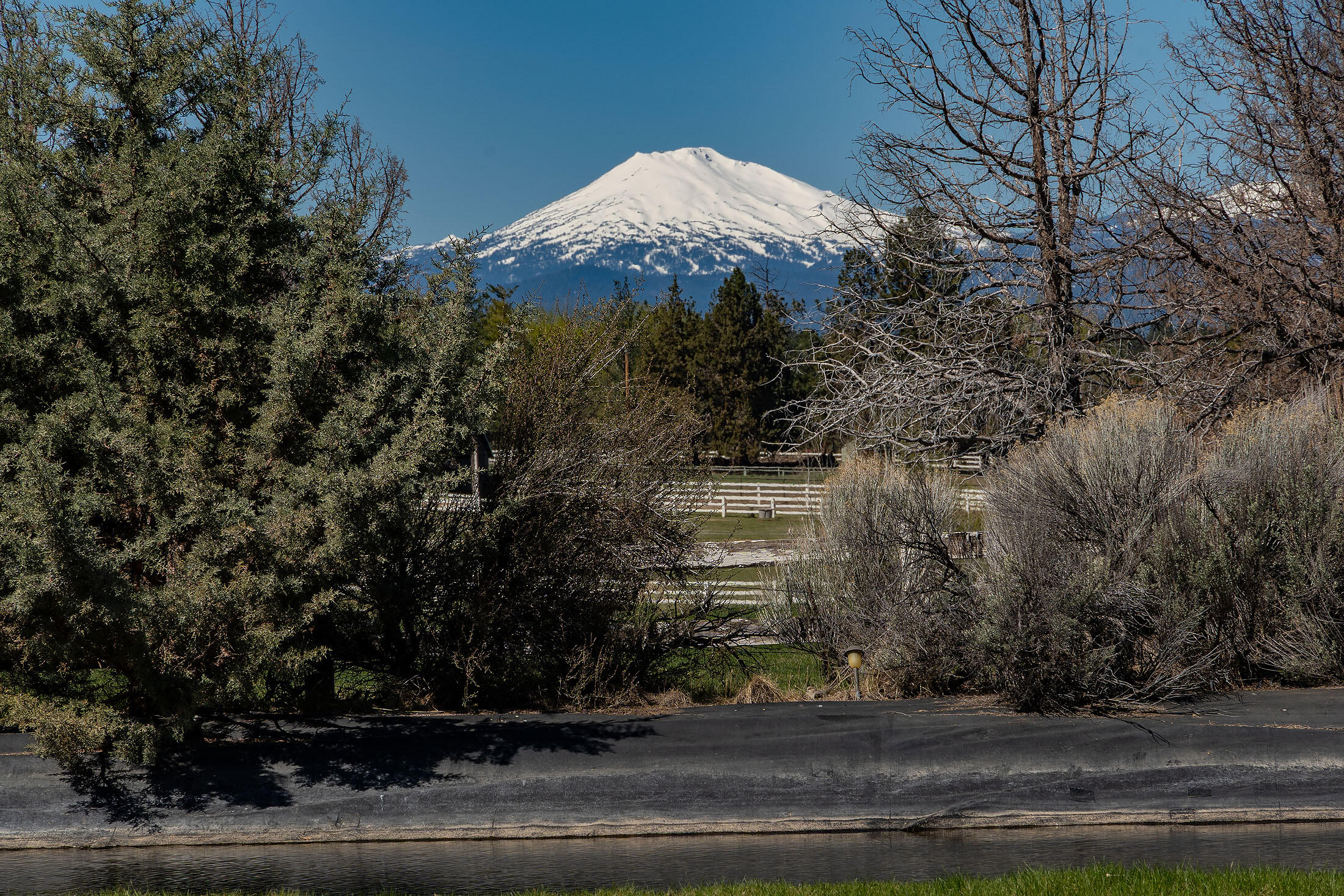 60359 Horse Butte Road Bend, OR 97702 - Photo 28 of 28 Cascade Mountain View Over Pond