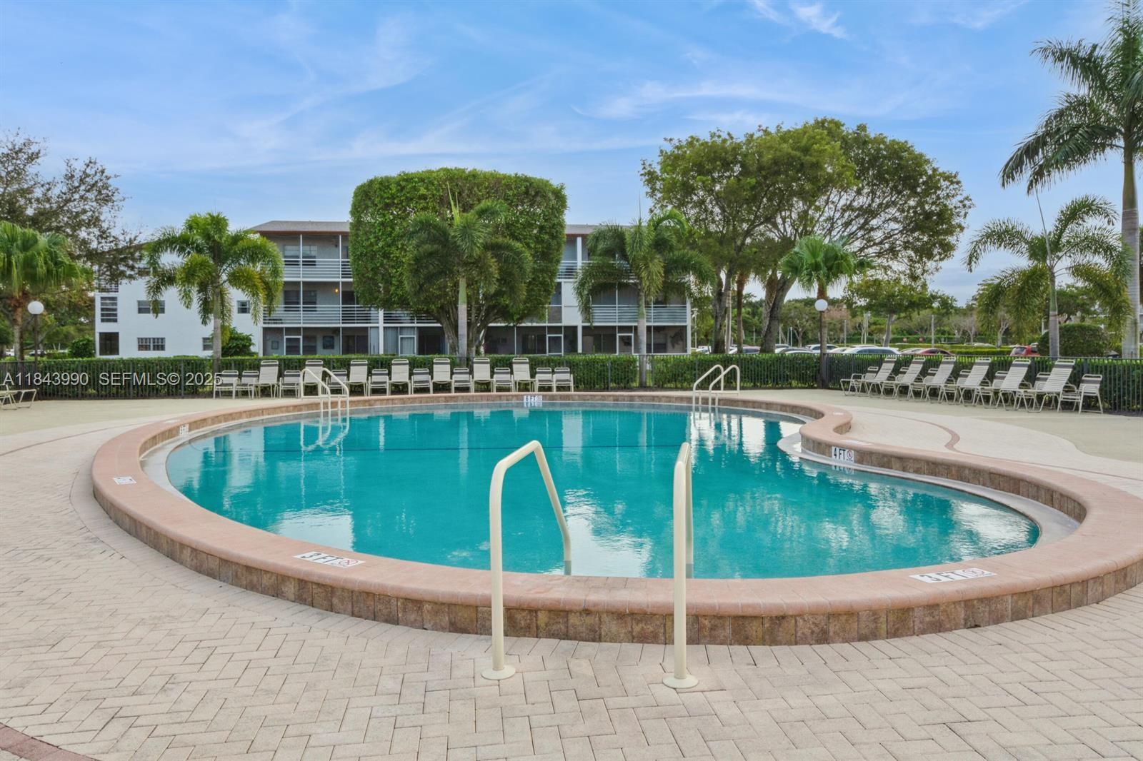400 Brighton J, Unit 400 Boca Raton, FL 33434 - Photo 27 of 32 Photo 27