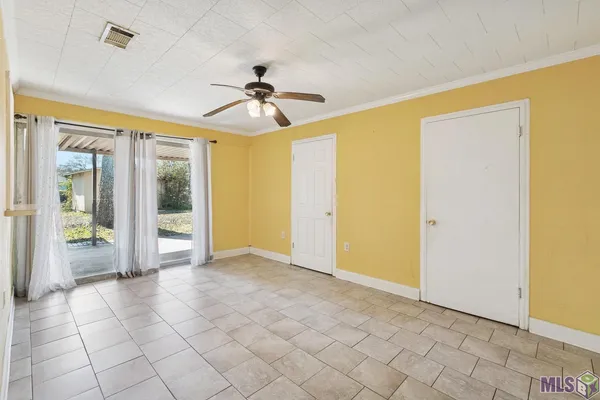 $152,000 | 9490 Dabney Drive, Denham Springs, LA 70726