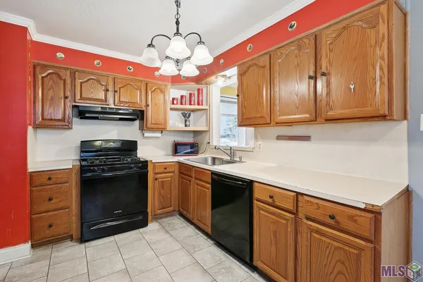 $152,000 | 9490 Dabney Drive, Denham Springs, LA 70726