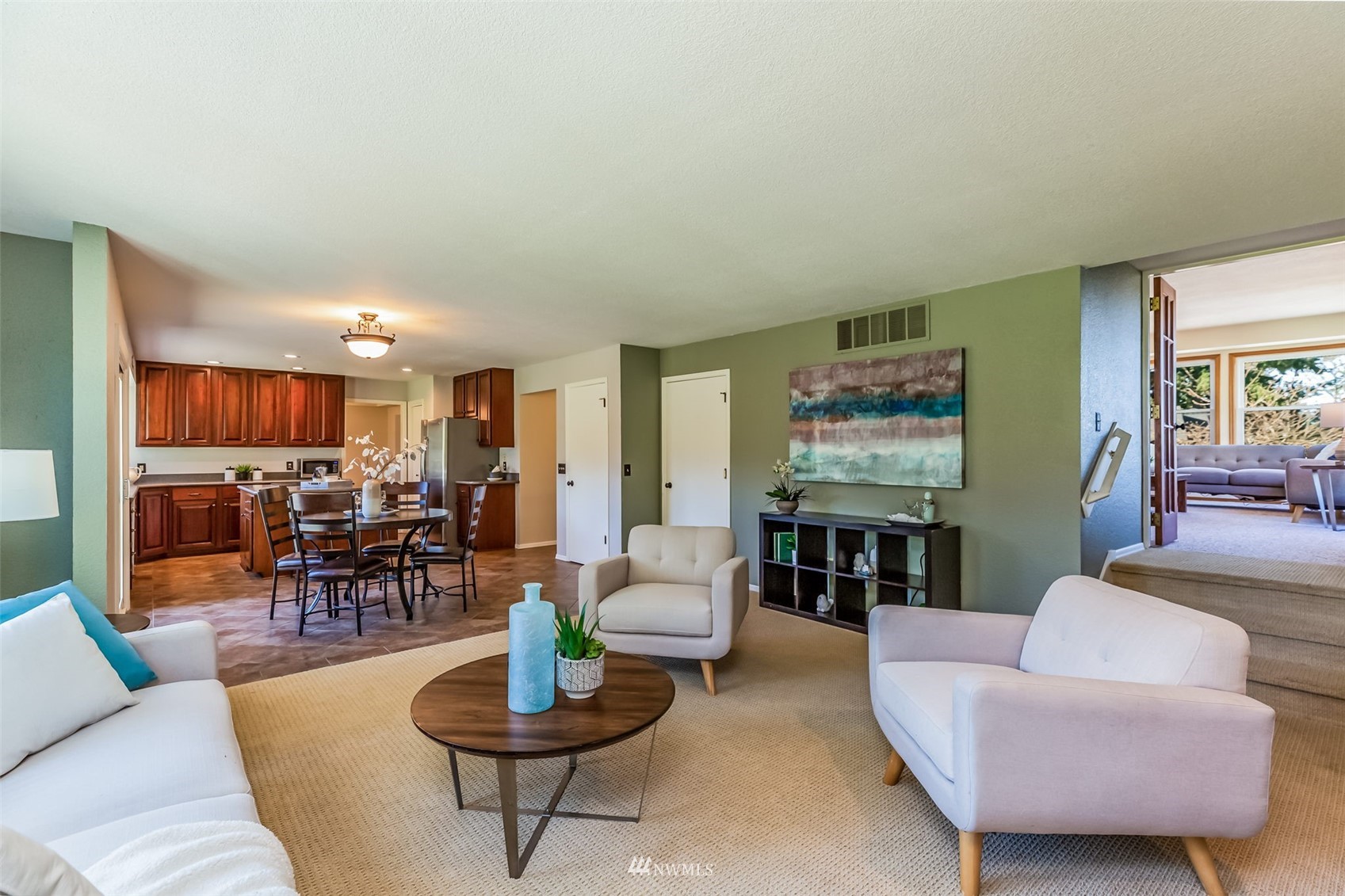 924 Goat Trail Loop Road Mukilteo, WA 98275 - Photo 11 of 40 a living room with furniture and window