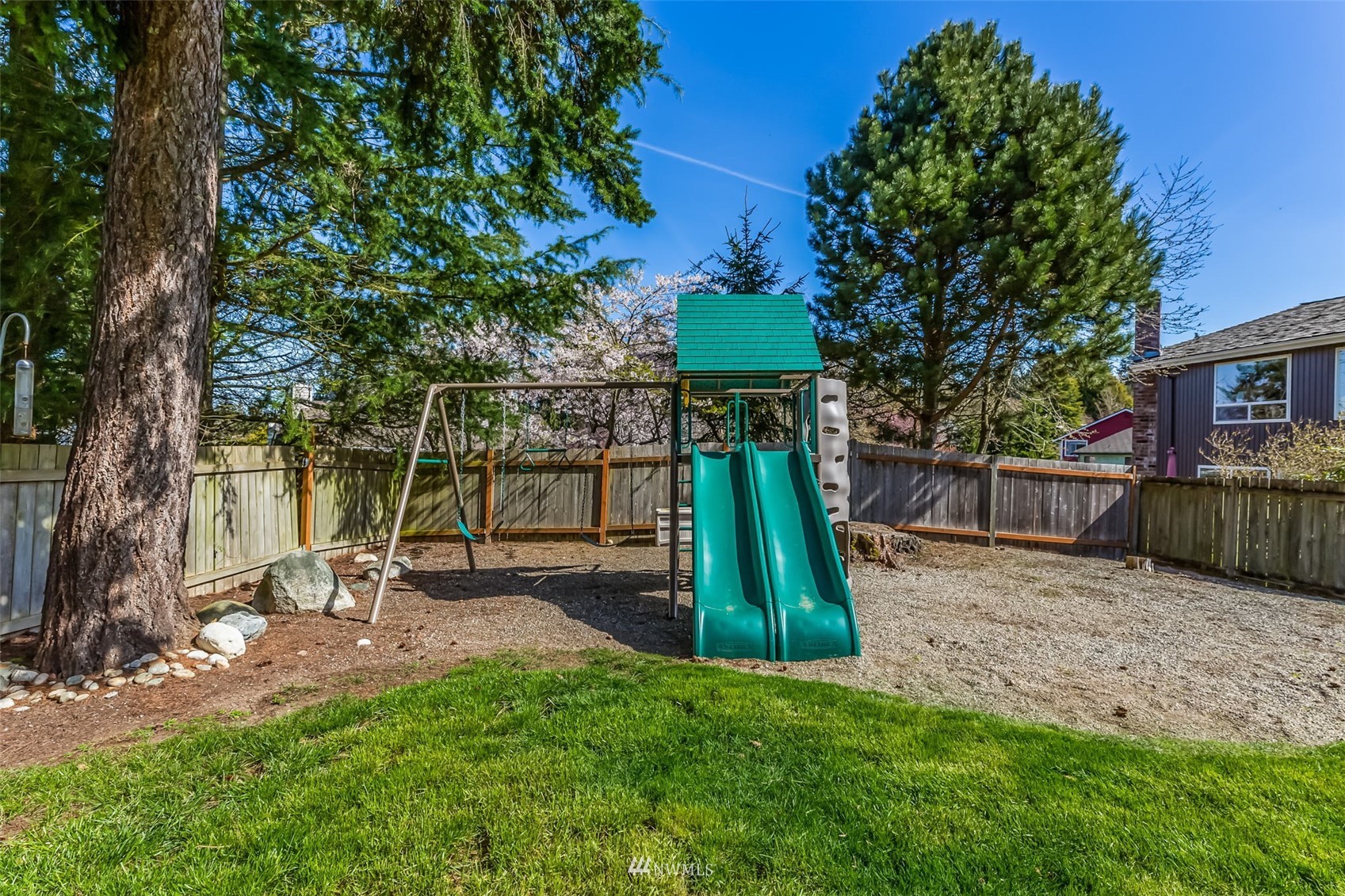 924 Goat Trail Loop Road Mukilteo, WA 98275 - Photo 35 of 40 a view of a park with slide