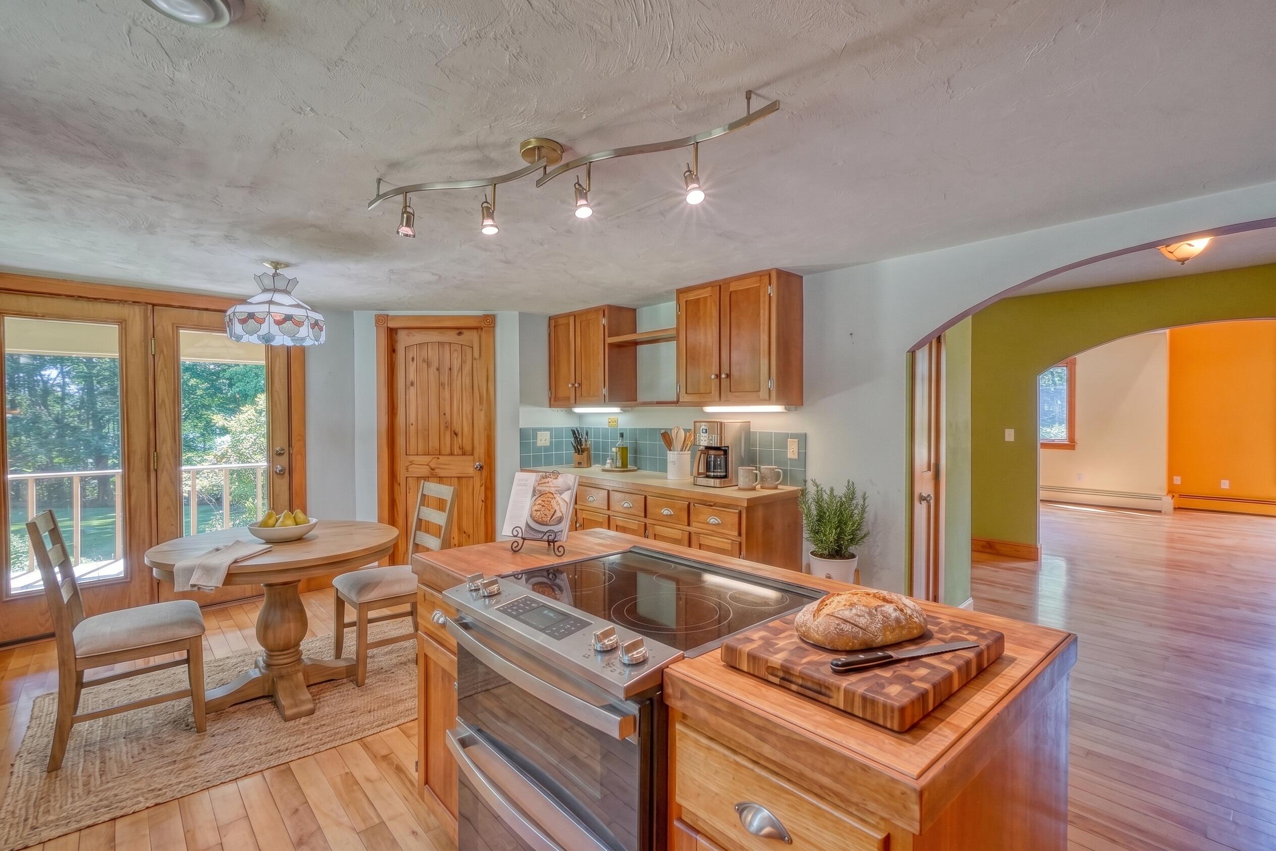 640 Neck Road China, ME 04358 - Photo 15 of 77 Kitchen Staged with AI