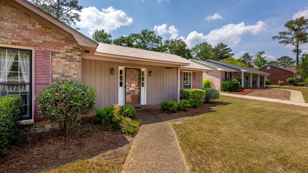 4529 Jiminey Loop Columbus, GA 31909 - Photo 3 of 36 Gallery Image 3