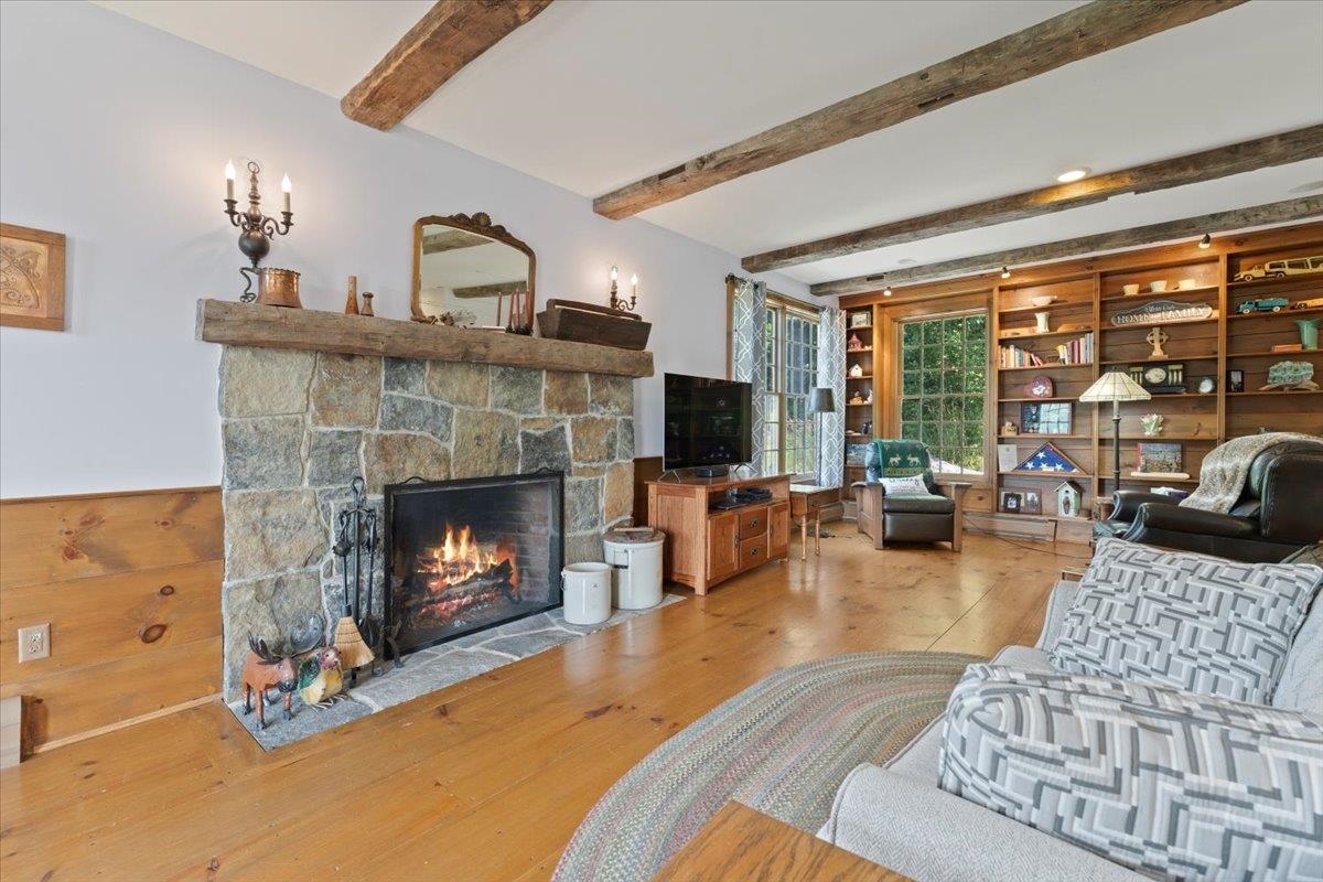 24 Ridge View Place Pownal, VT 05261 - Photo 4 of 40 Gallery Image 4