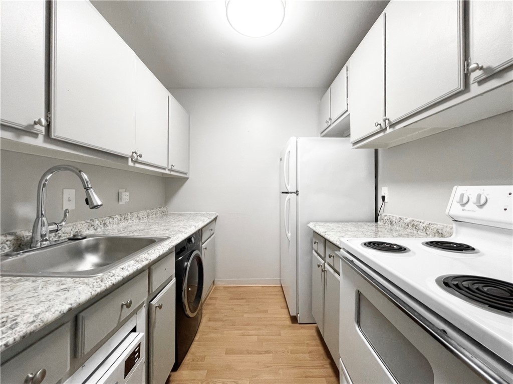 392 South Main Street, Unit 73 Providence, RI 02903 - Photo 9 of 13