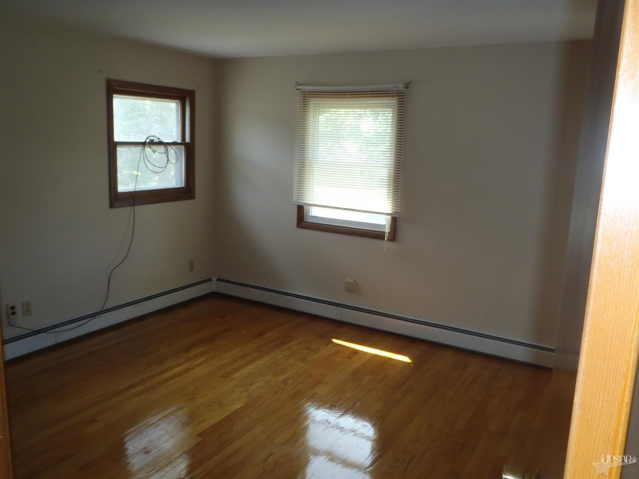 2827 Ridgeway Drive Fort Wayne, IN 46816 - Photo 9 of 22 Gallery Image 9
