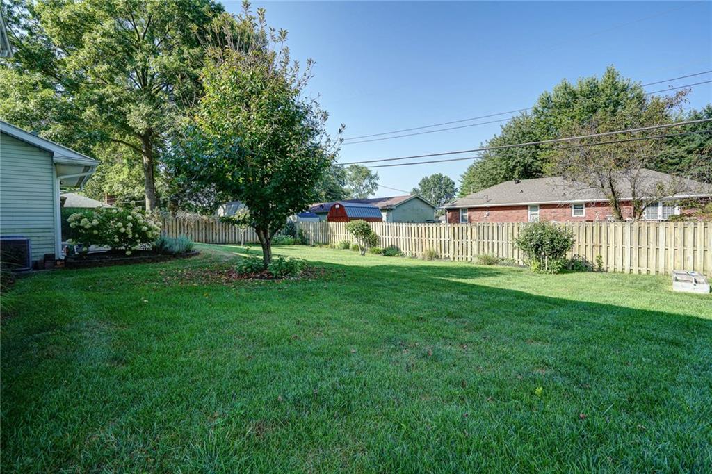 3302 Beech Drive Columbus, IN 47203 - Photo 32 of 38