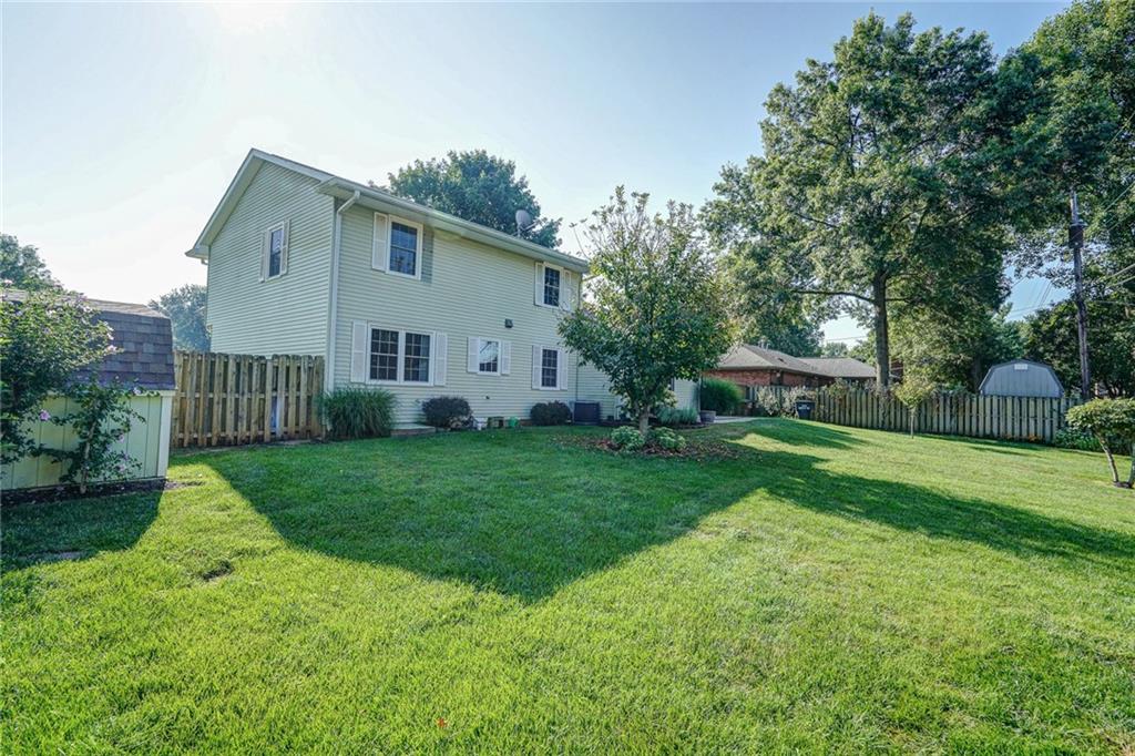 3302 Beech Drive Columbus, IN 47203 - Photo 35 of 38