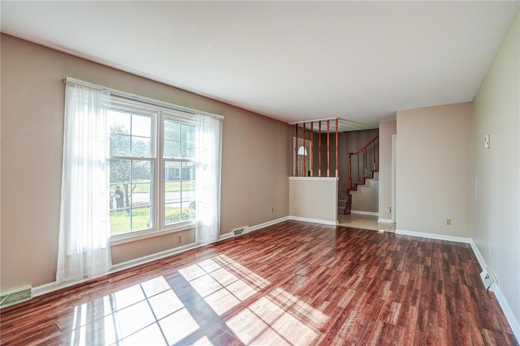 3302 Beech Drive Columbus, IN 47203 - Photo 7 of 38