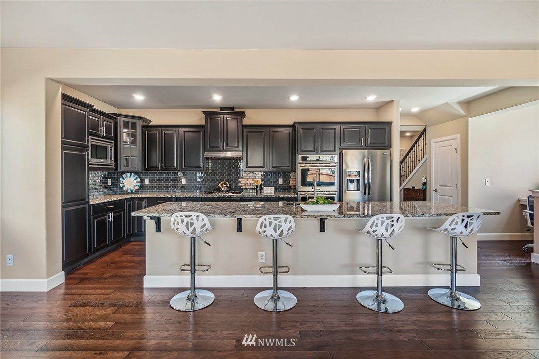 3905 176th Street Southeast Bothell, WA 98012 - Photo 11 of 39