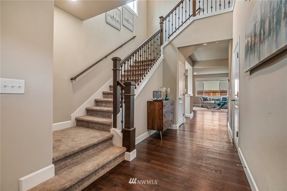 3905 176th Street Southeast Bothell, WA 98012 - Photo 18 of 39