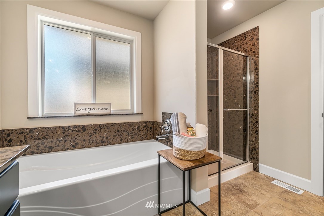 3905 176th Street Southeast Bothell, WA 98012 - Photo 24 of 39