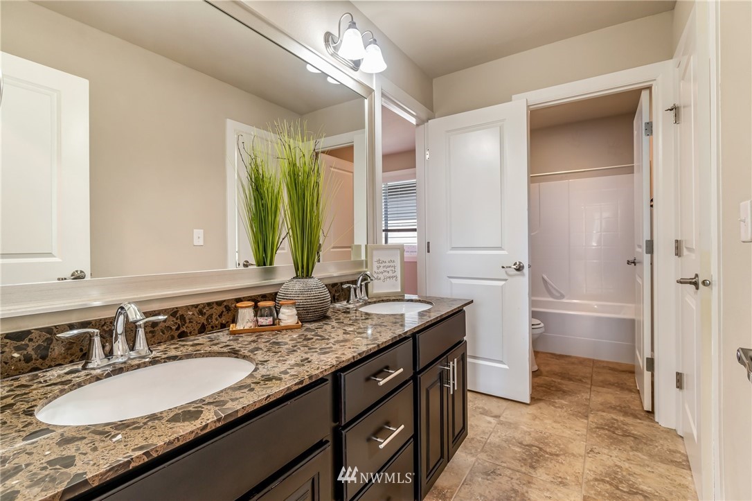3905 176th Street Southeast Bothell, WA 98012 - Photo 27 of 39
