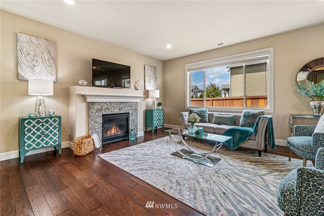 3905 176th Street Southeast Bothell, WA 98012 - Photo 4 of 39