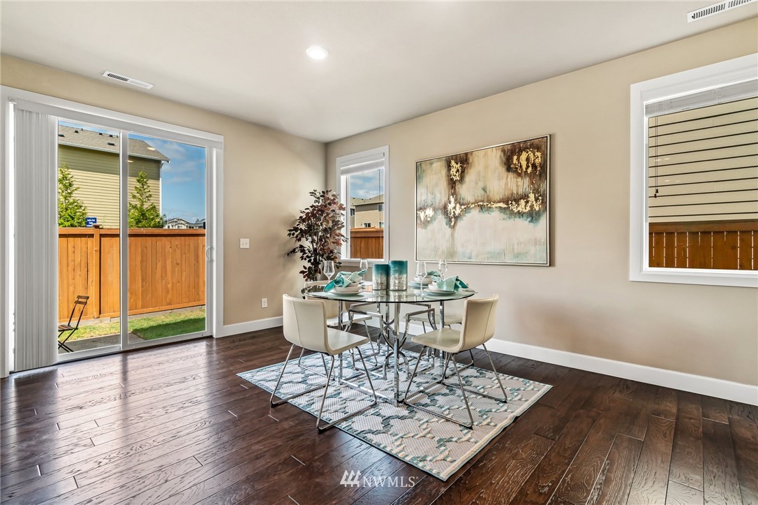 3905 176th Street Southeast Bothell, WA 98012 - Photo 9 of 39