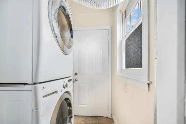 $849,900 | 25 Brighton Street, Providence, RI 02909