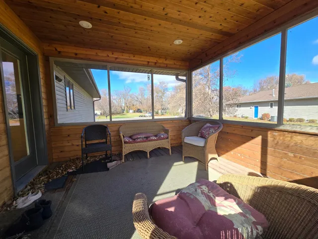 $425,000 | 1626 Melvina Lane Southwest, Alexandria, MN 56308