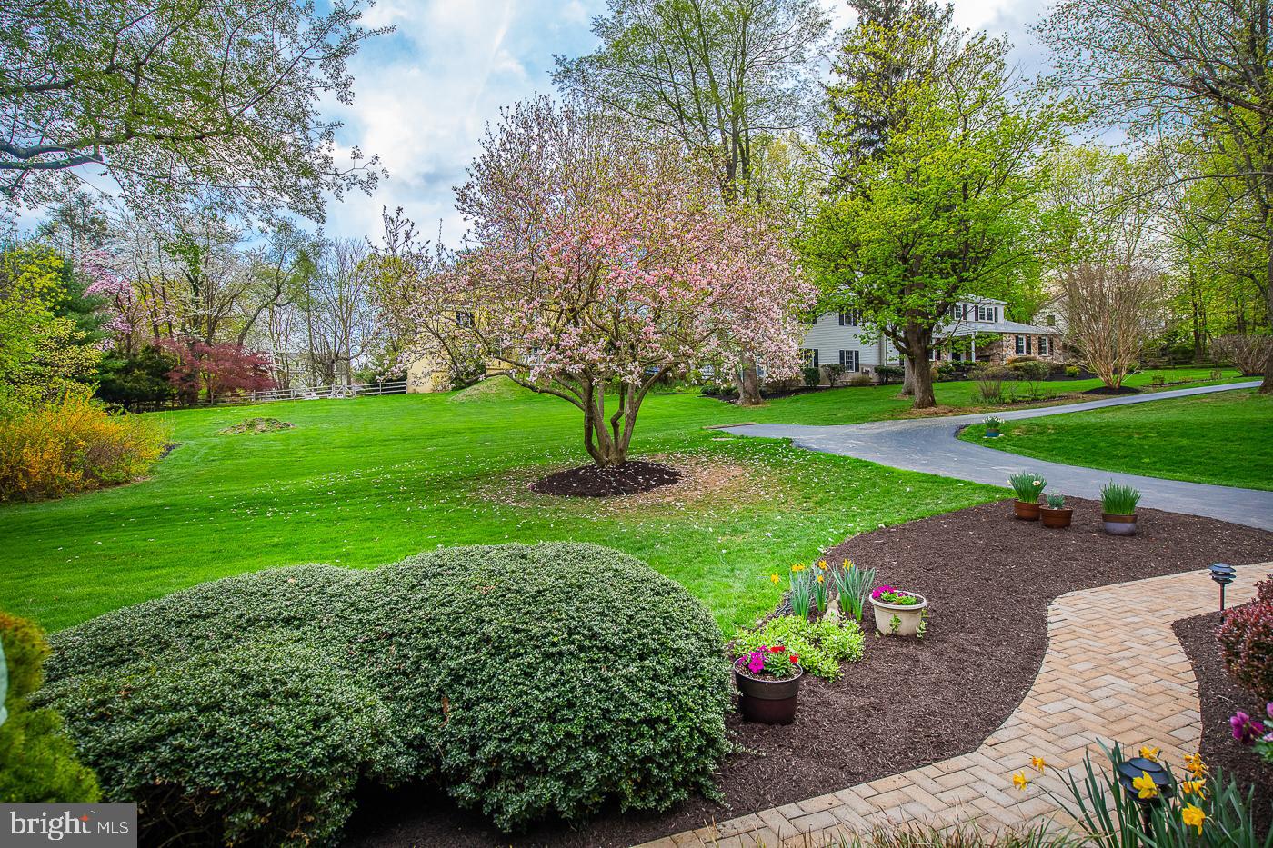 674 Fernfield Circle Wayne, PA 19087 - Photo 30 of 34 Gallery Image 30