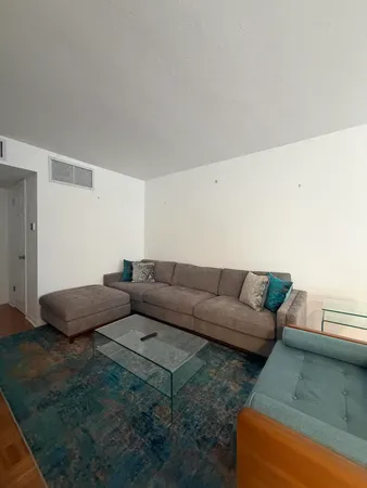 $1,300 | 2004 Lake Osborne Drive, Unit 17, Lake Worth Beach, FL 33461