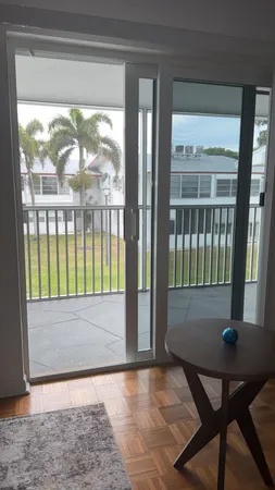 $1,300 | 2004 Lake Osborne Drive, Unit 17, Lake Worth Beach, FL 33461