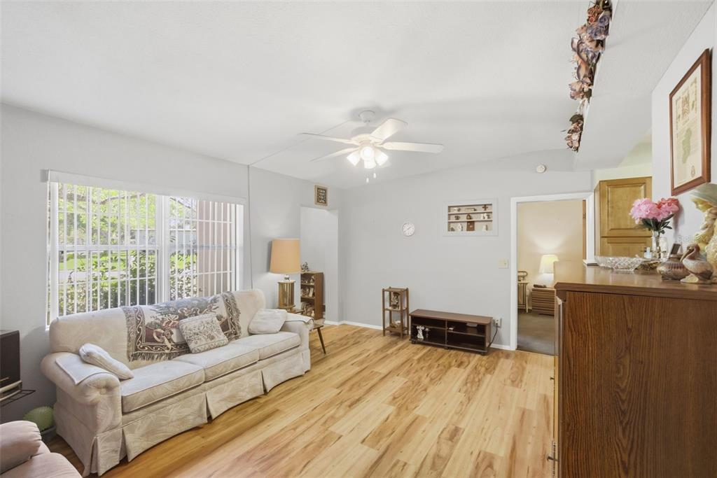481 Kentia Road Casselberry, FL 32707 - Photo 2 of 39