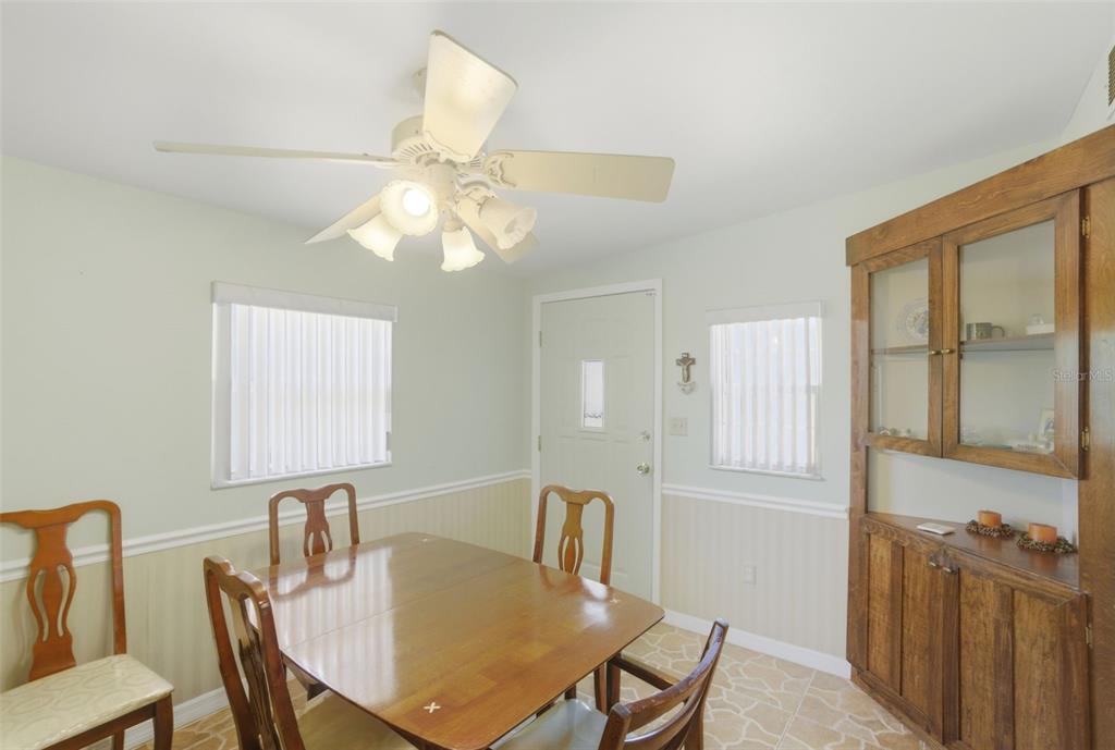 481 Kentia Road Casselberry, FL 32707 - Photo 8 of 39