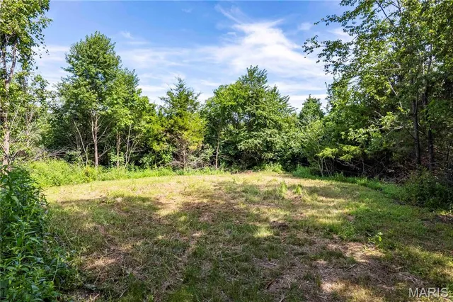 $830,000 | 2 Whitetail Rdg Road, Eolia, MO 63344