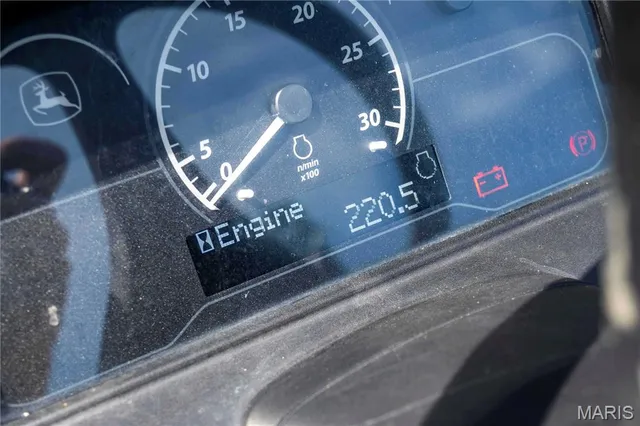 $830,000 | 2 Whitetail Rdg Road, Eolia, MO 63344