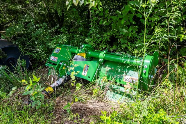 $830,000 | 2 Whitetail Rdg Road, Eolia, MO 63344