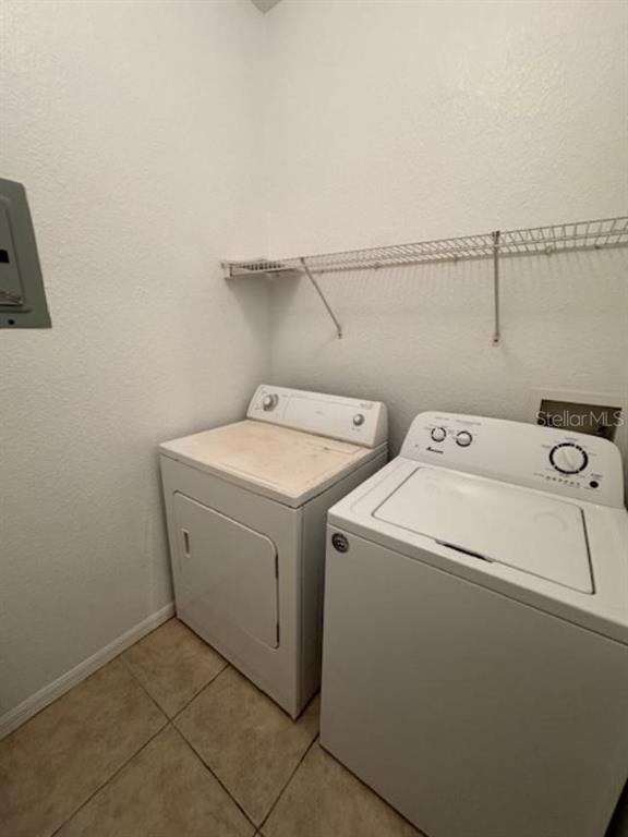 3611 Conroy Road, Unit 818 Orlando, FL 32839 - Photo 18 of 21