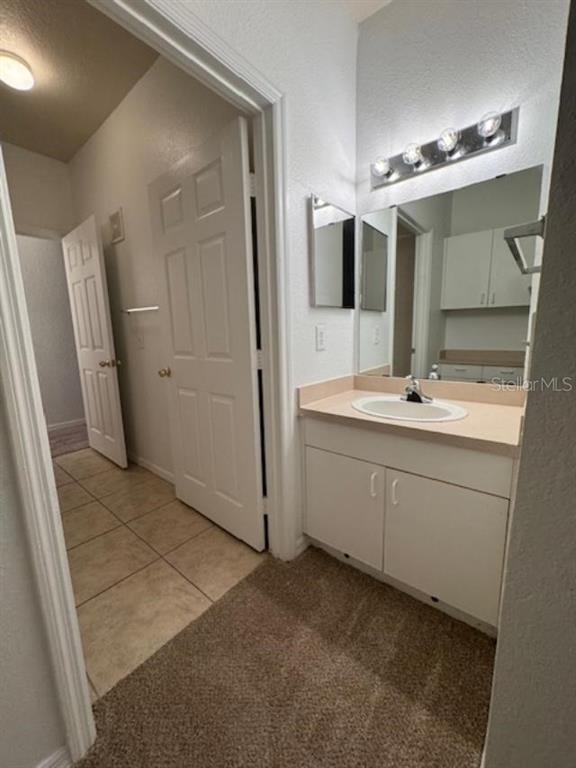 3611 Conroy Road, Unit 818 Orlando, FL 32839 - Photo 9 of 21