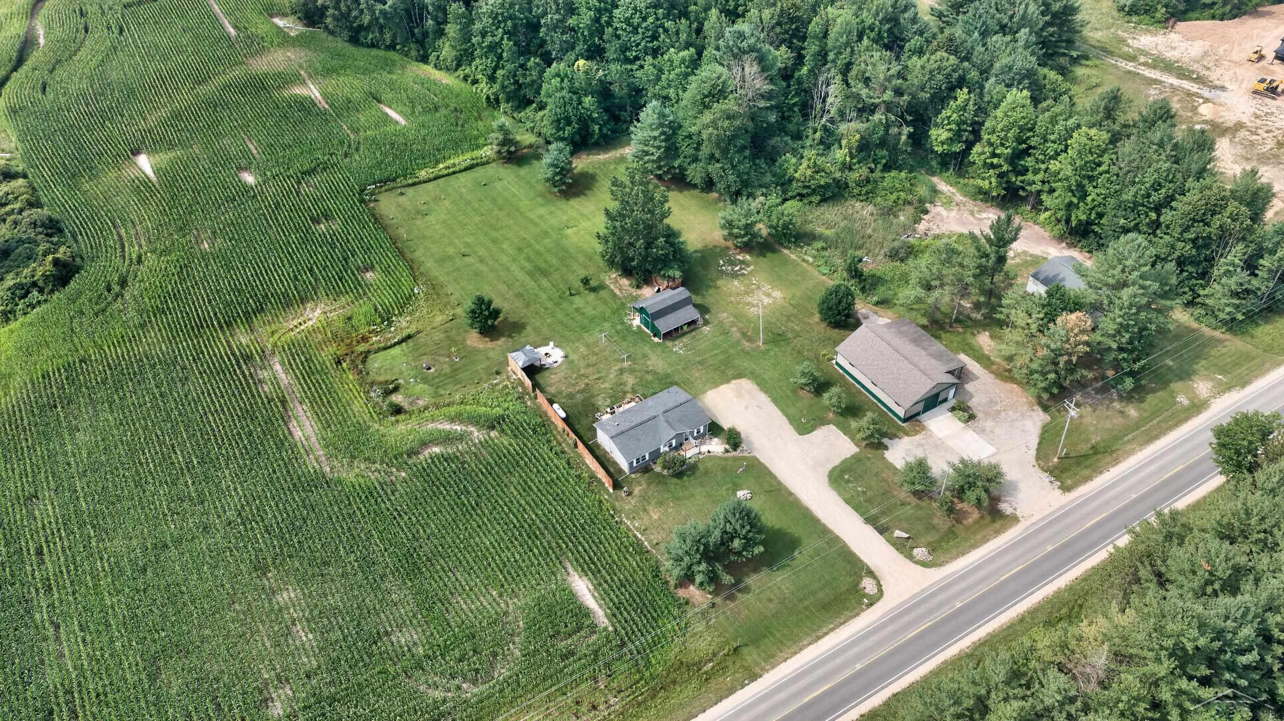 2725 Sugar River Road Gladwin, MI 48624 - Photo 31 of 37 Gallery Image 31
